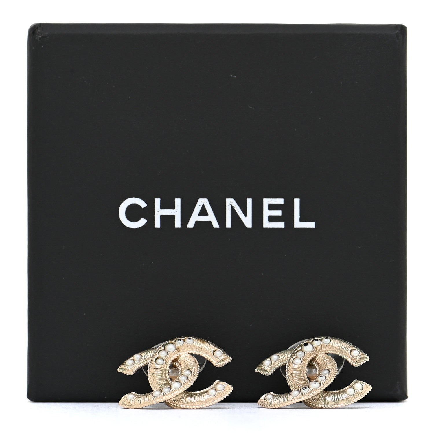Chanel Pearl Textured CC Earrings Gold 8 of 8