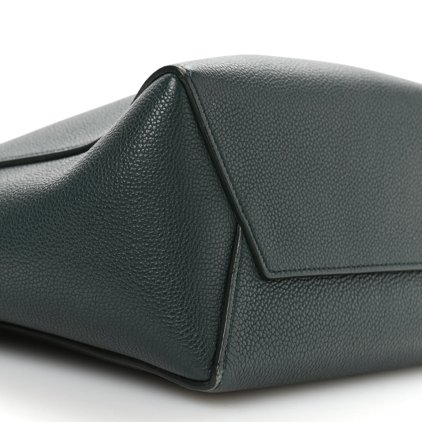 Soft Grained Calfskin Small Sangle Bucket Bag Amazone