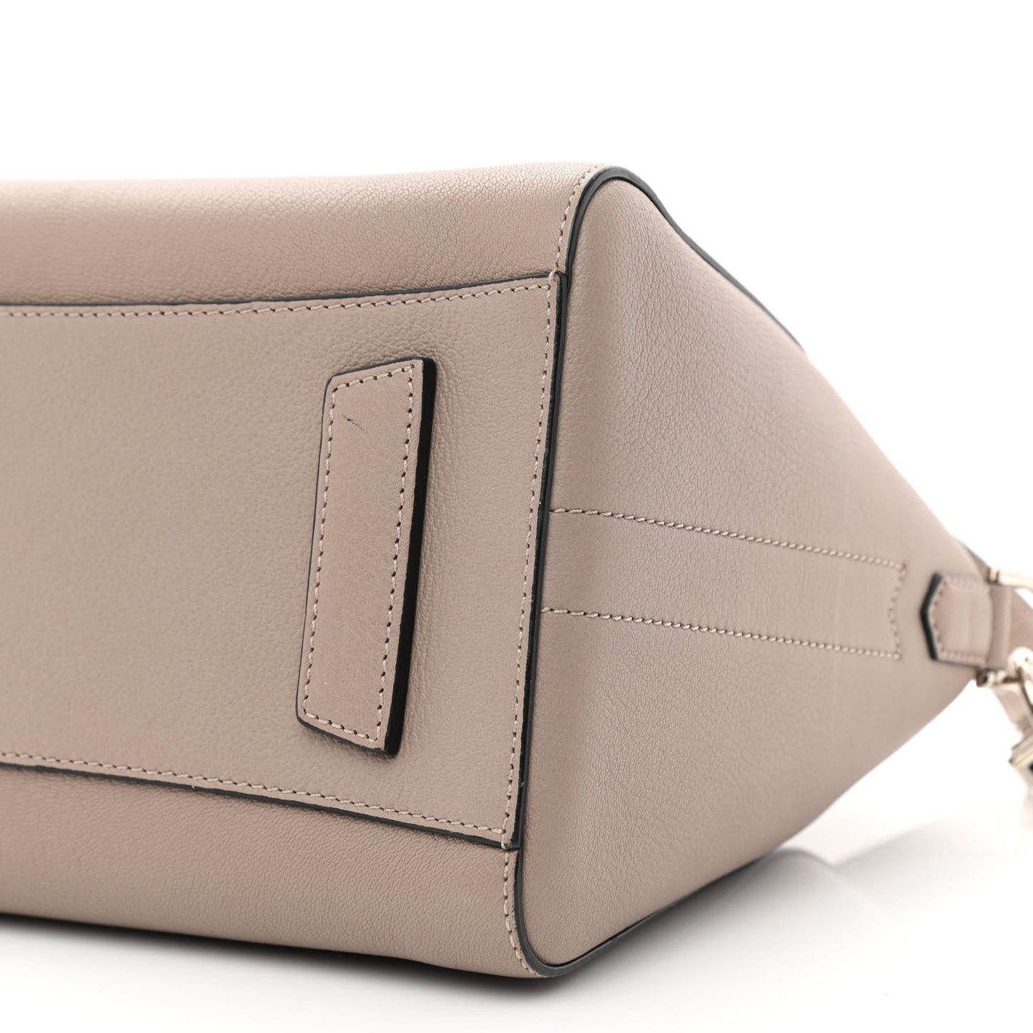 Sugar Goatskin Small Antigona Sand