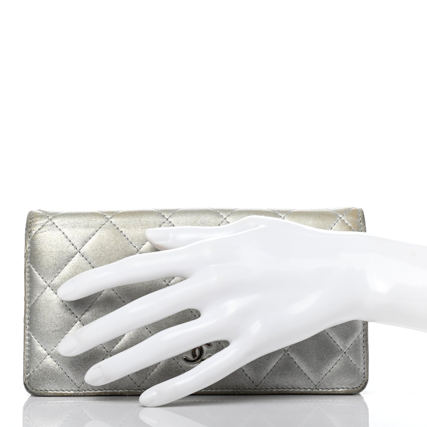 Metallic Lambskin Quilted Yen Wallet Silver