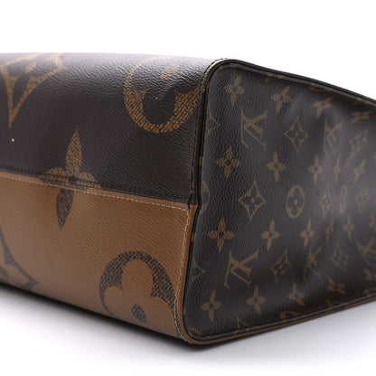 Louis Vuitton Reverse Monogram Giant Onthego MM 8 of 10