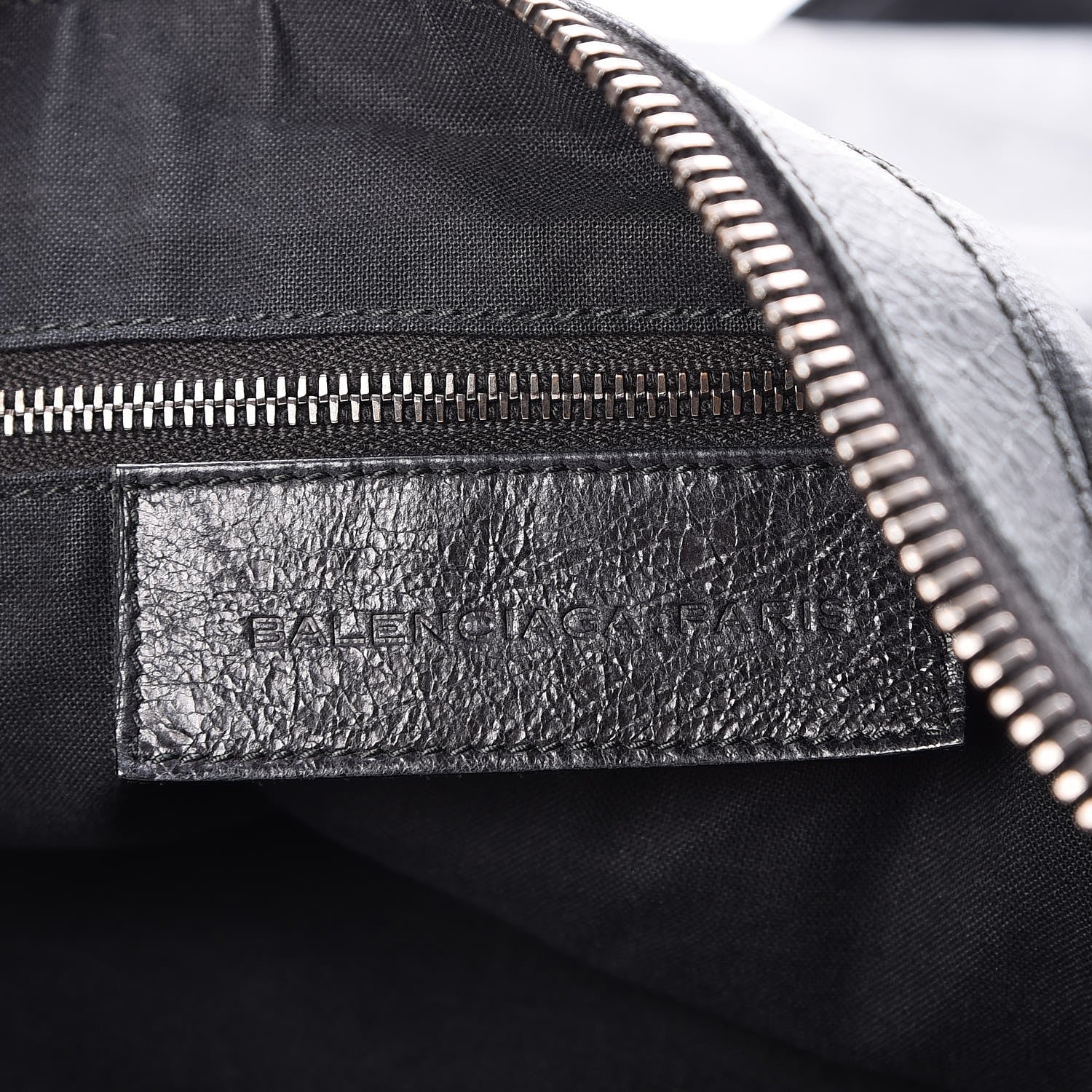 Balenciaga Agneau Day Messenger Black 6 of 7