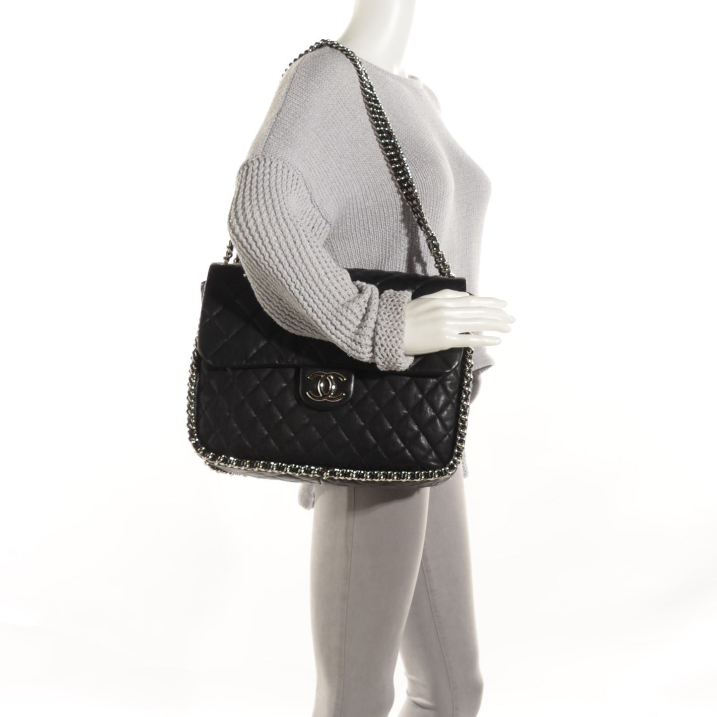 Washed Lambskin Quilted Maxi Chain Around Flap Black
