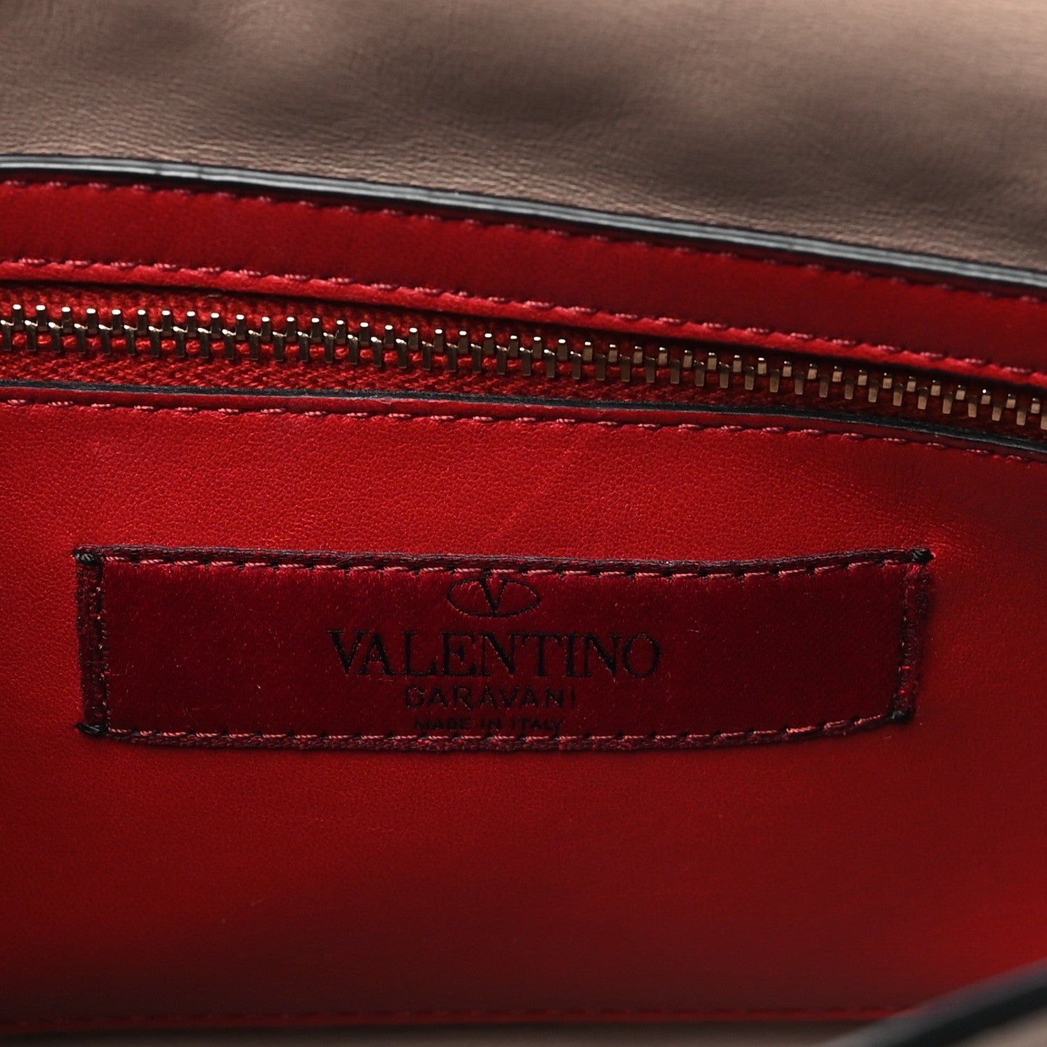 Valentino Garavani Lambskin Medium Rockstud Spike Shoulder Bag Poudre 6 of 9
