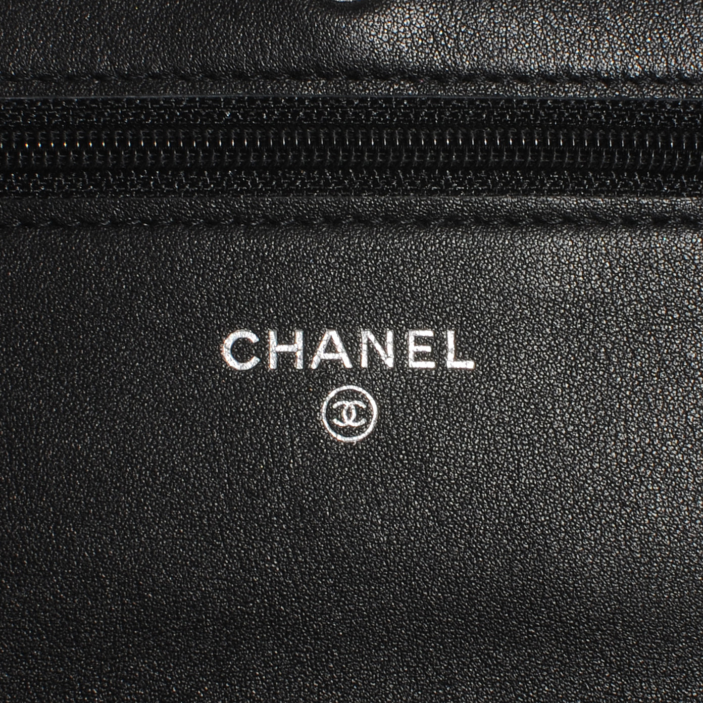 Caviar Wallet on Chain WOC Black