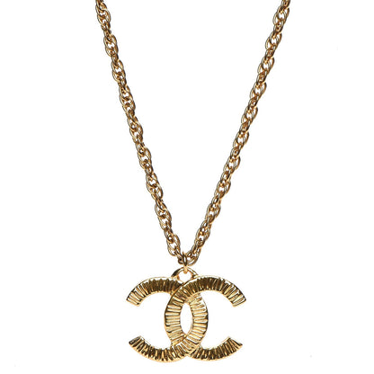 Chanel CC Chain Pendant Necklace Gold 1 of 10