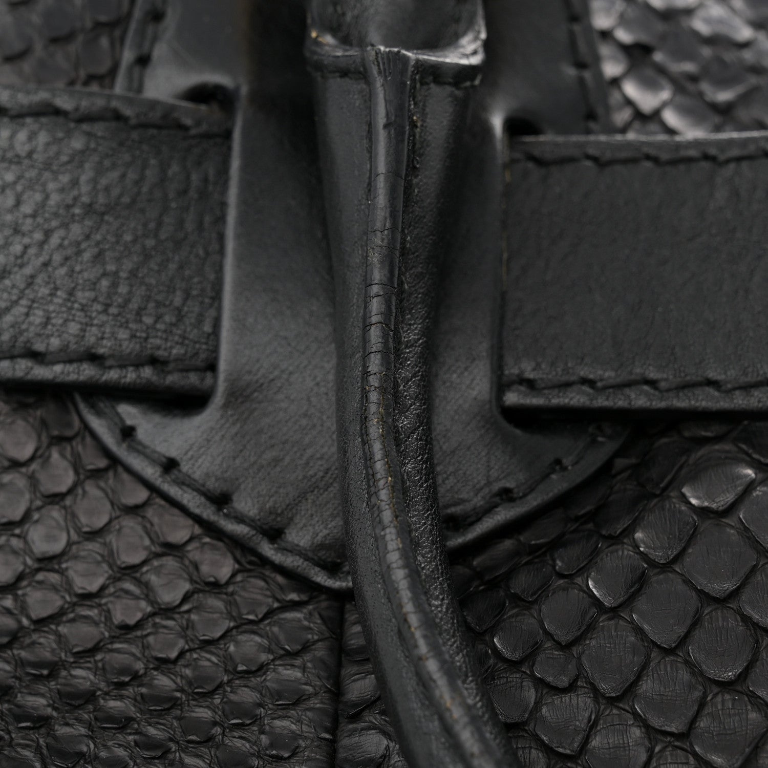 Gucci Snakeskin Large GG Running Tote Black 13 of 16