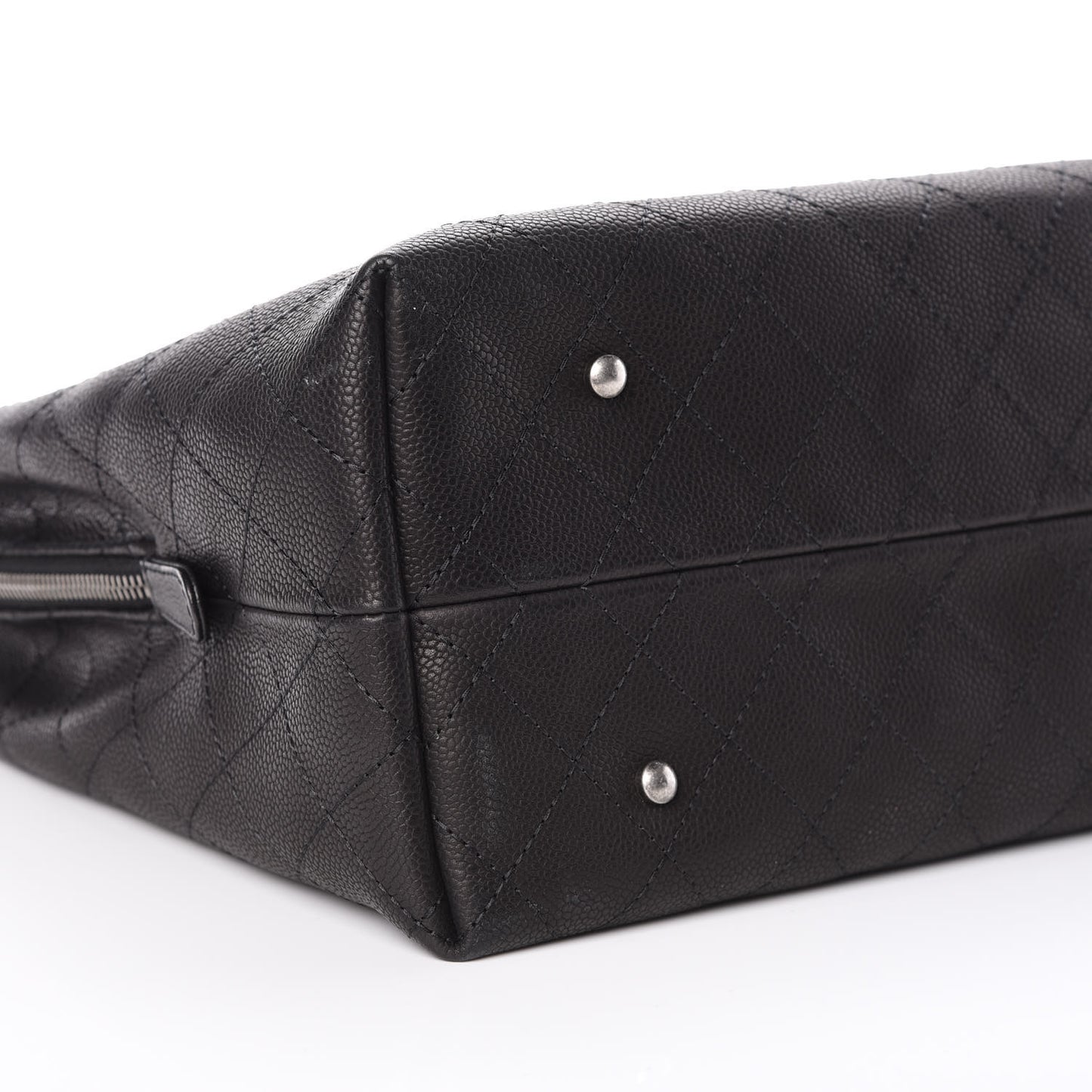 Grained Vegetal Calfskin Urban Shopping Tote Black