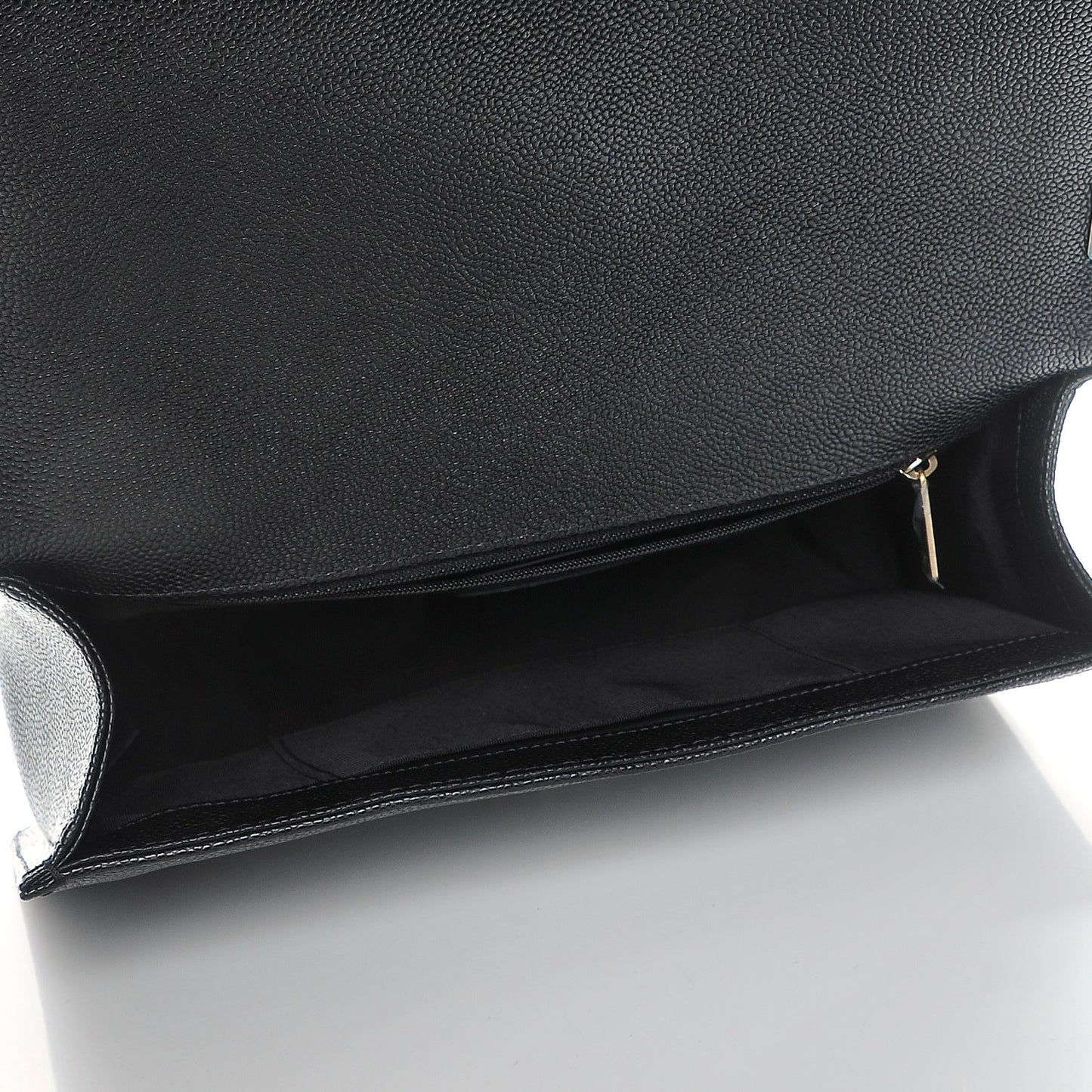 Caviar Quilted New Medium Boy Flap Black