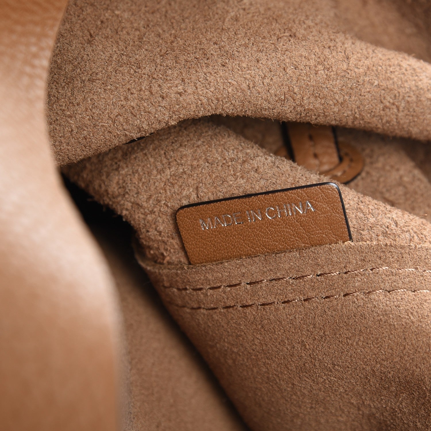 Burberry Grainy Calfskin Large Ashby Hobo Sand 6 of 7