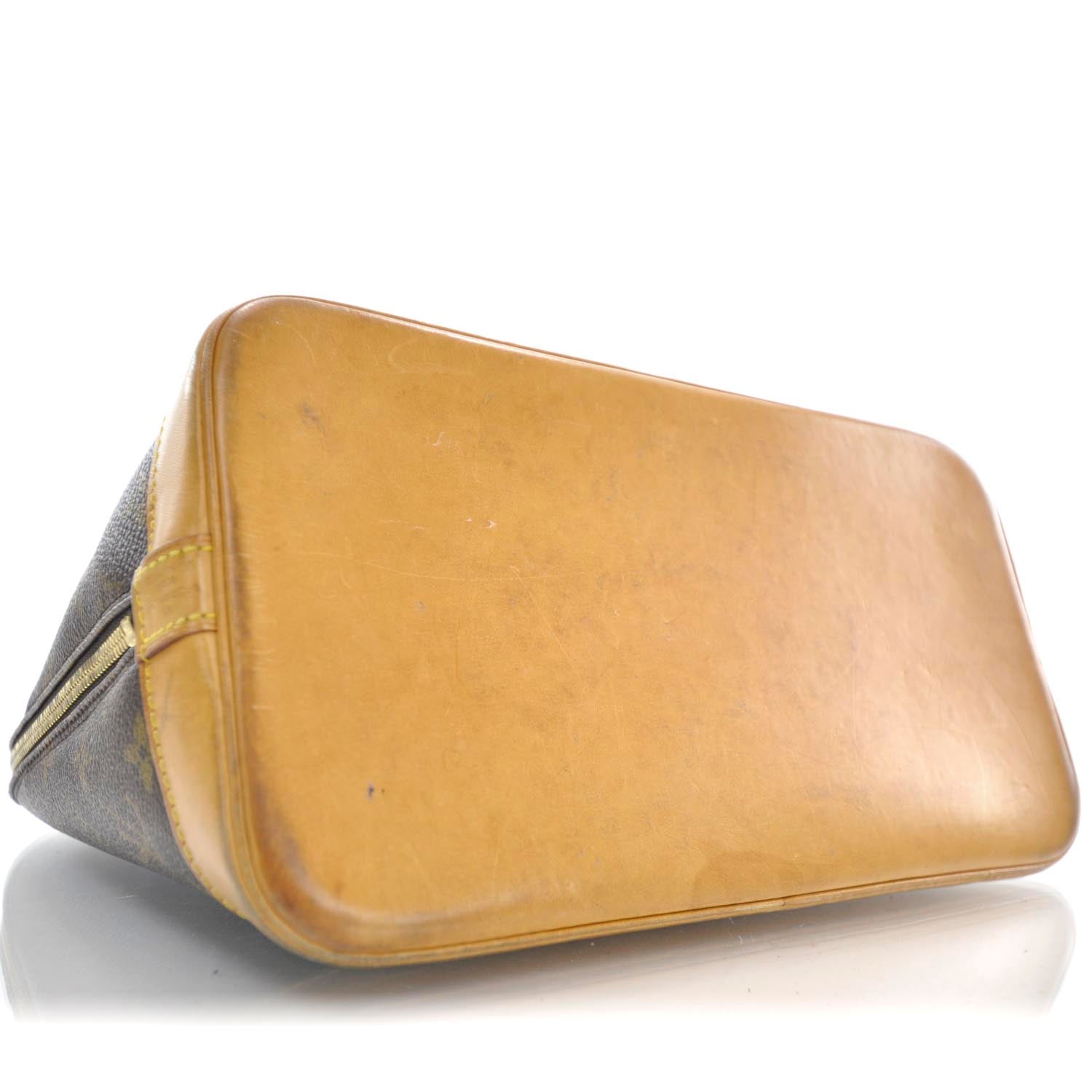 Louis Vuitton Monogram Alma PM 6 of 9