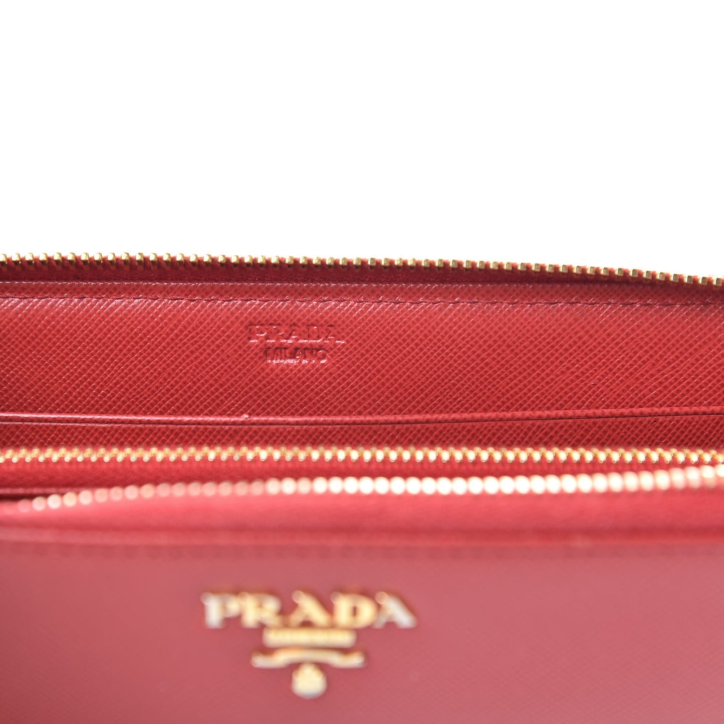 Saffiano Zip Around Wallet Fuoco