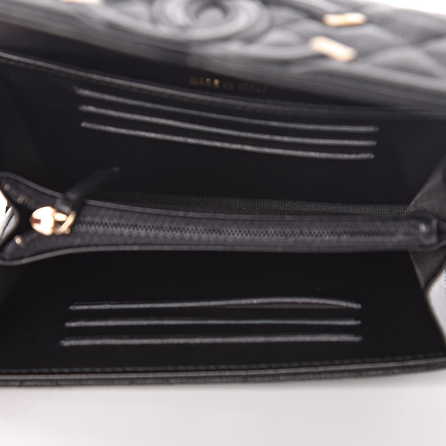Caviar Quilted Medium Filigree Flap Wallet Black
