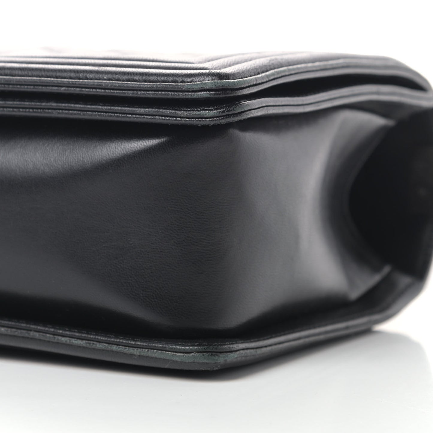 Lambskin Quilted New Medium Boy Flap Black