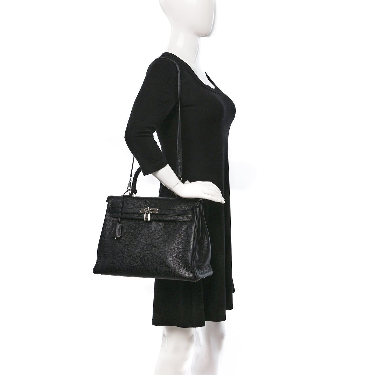 Togo Kelly Retourne 35 Black