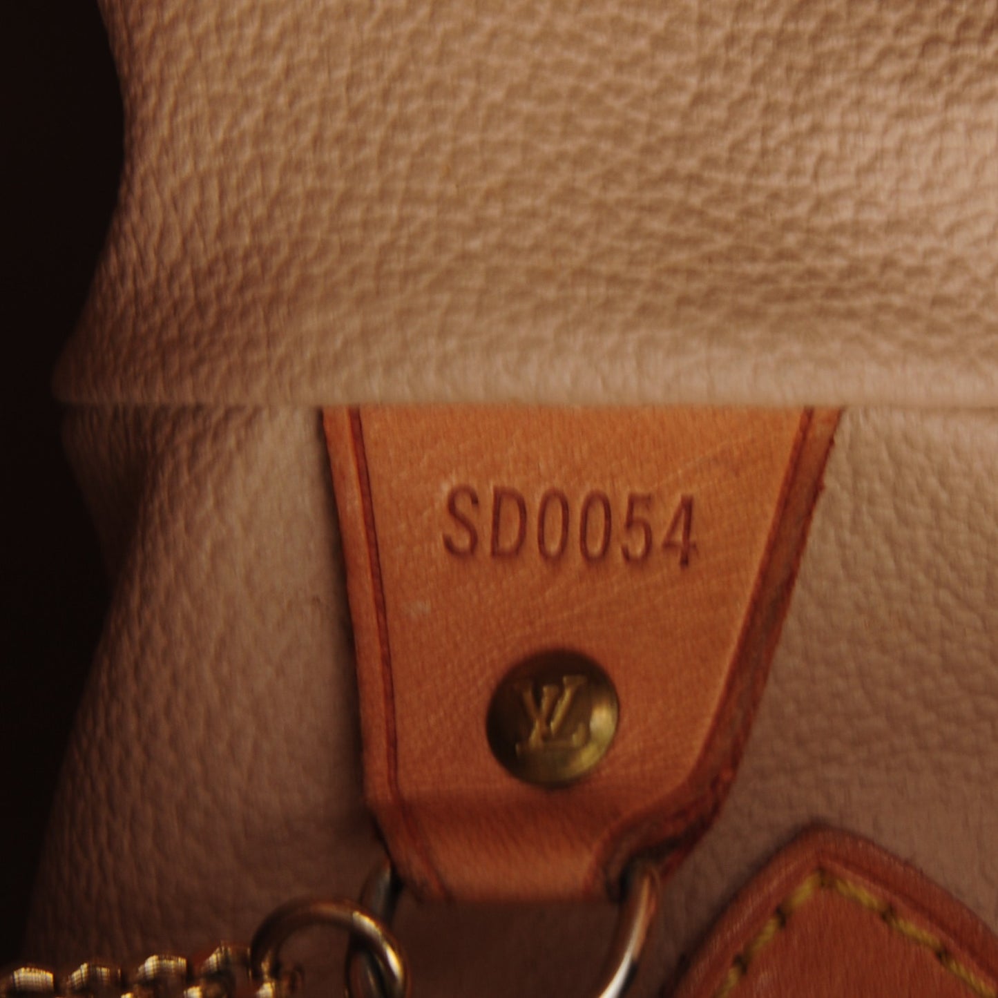 Monogram Petit Bucket 23