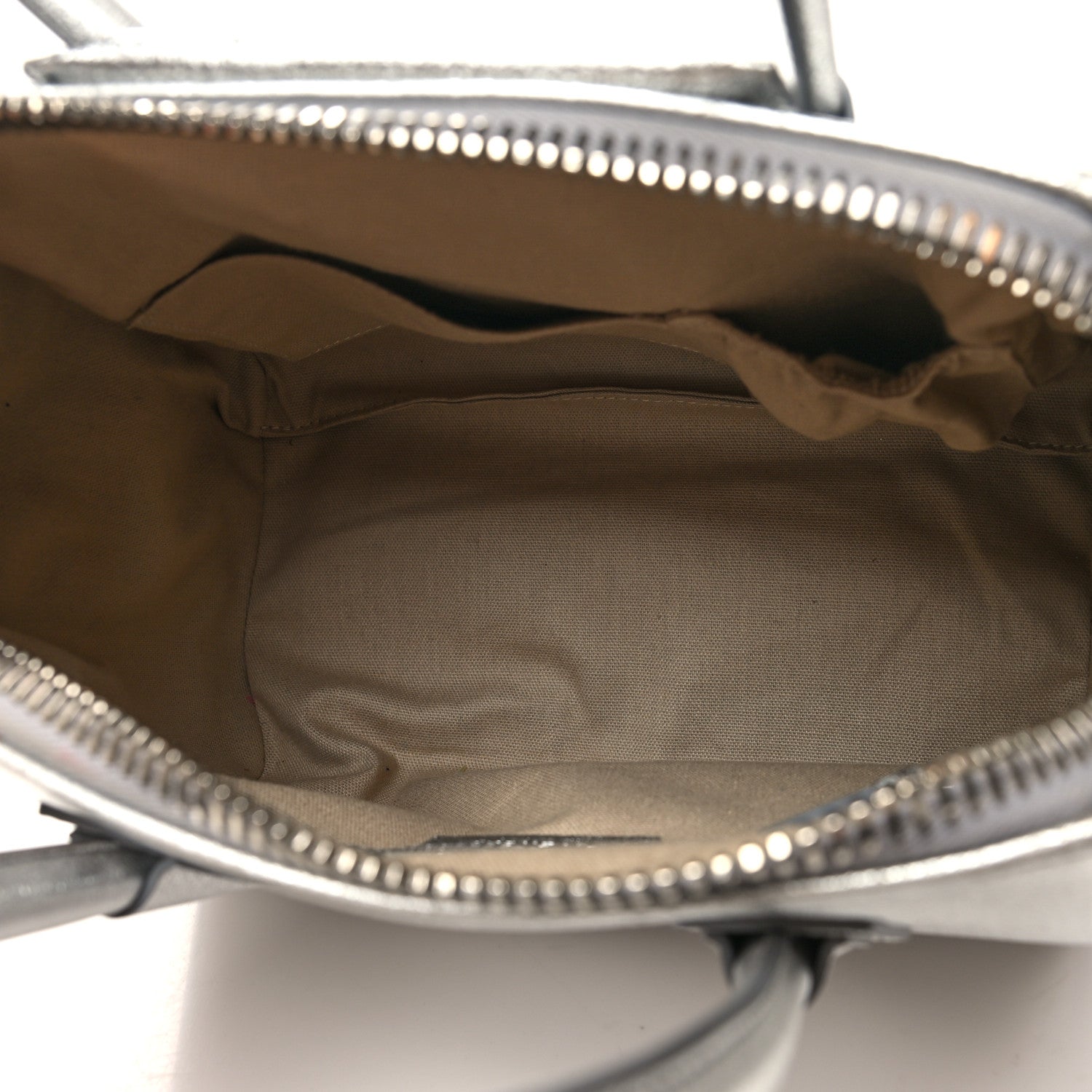 Givenchy Metallic Sugar Goatskin Small Antigona Silver 5 of 11