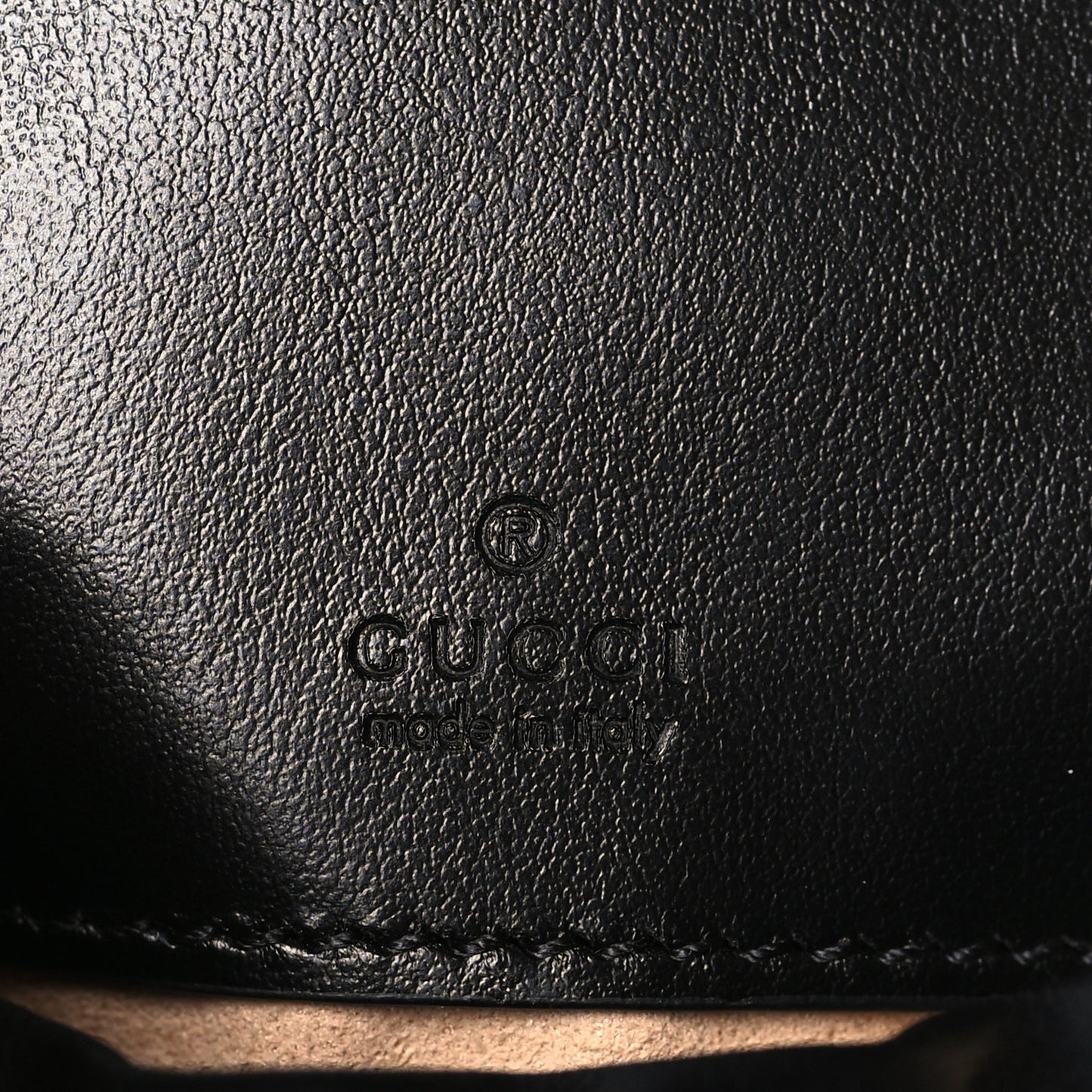 Calfskin Matelasse Mini GG Marmont 2.0 Bucket Bag Black