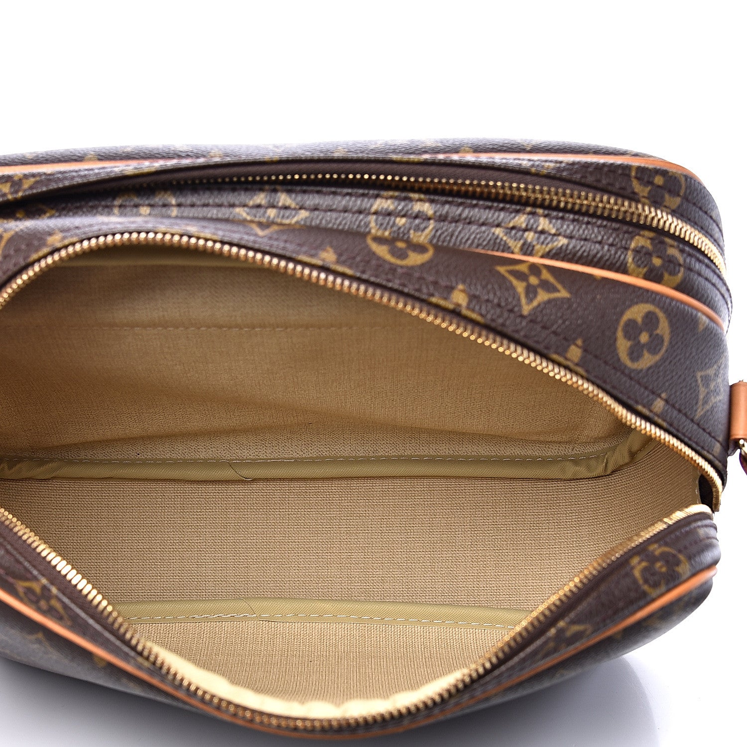 Louis Vuitton Monogram Reporter PM 5 of 14