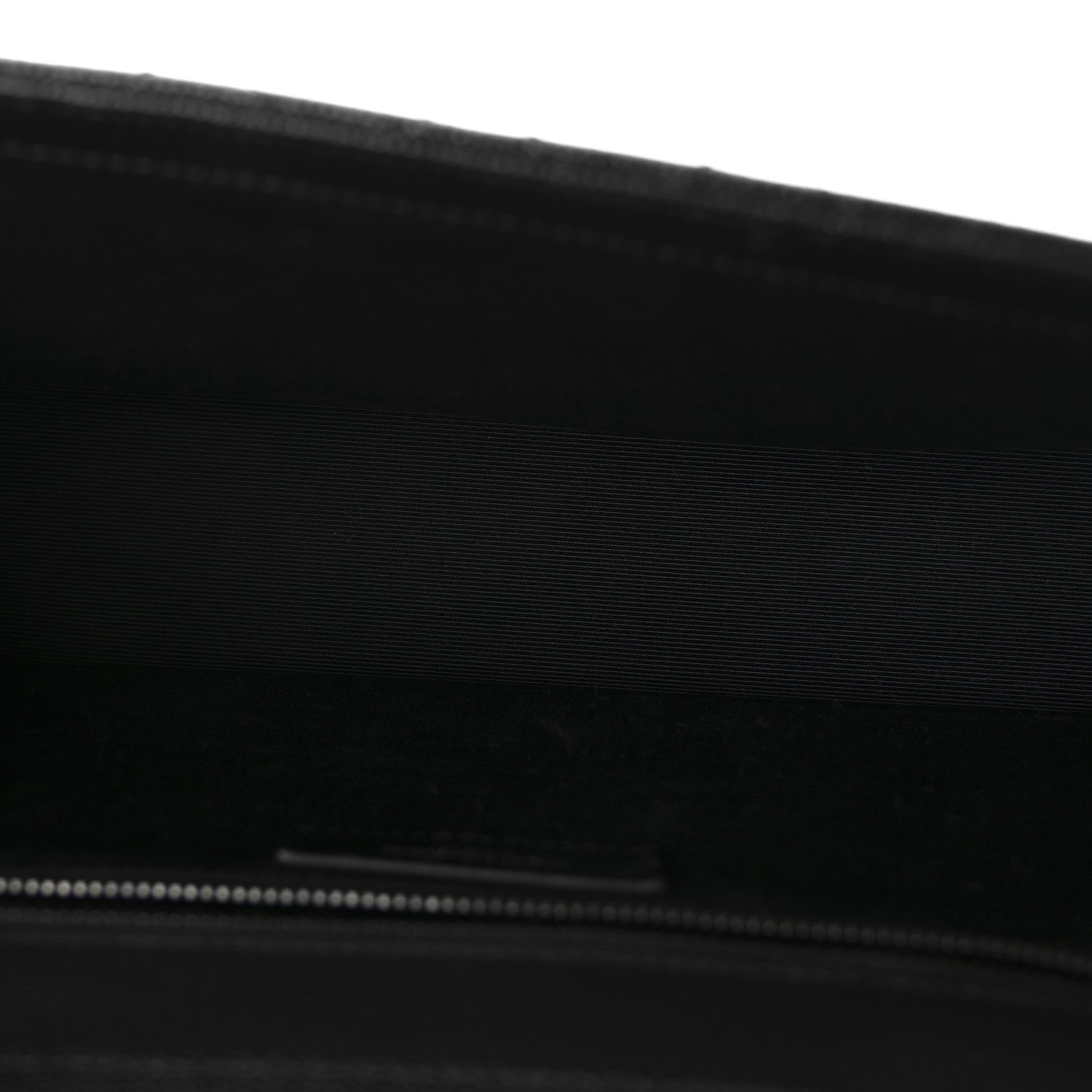Saint Laurent Grain De Poudre Textured Mixed Matelasse Large Triquilt Monogram Monochrome Satchel Black 5 of 10