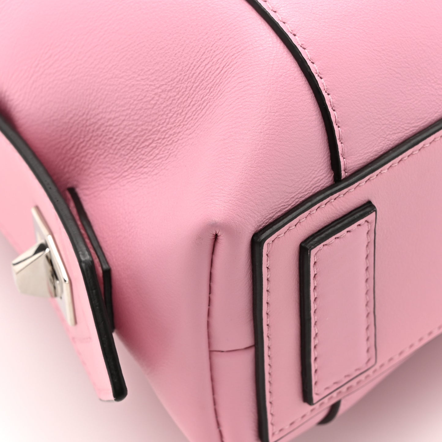Soft Calfskin Small Antigona Baby Pink