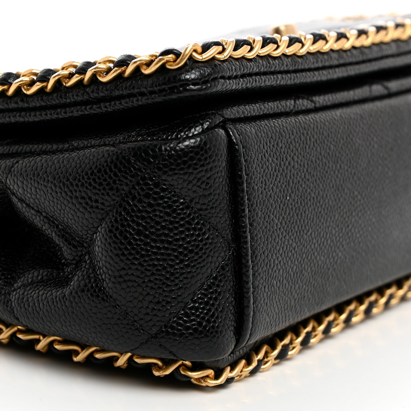 Caviar Quilted Mini Never Ending Chain Flap Black