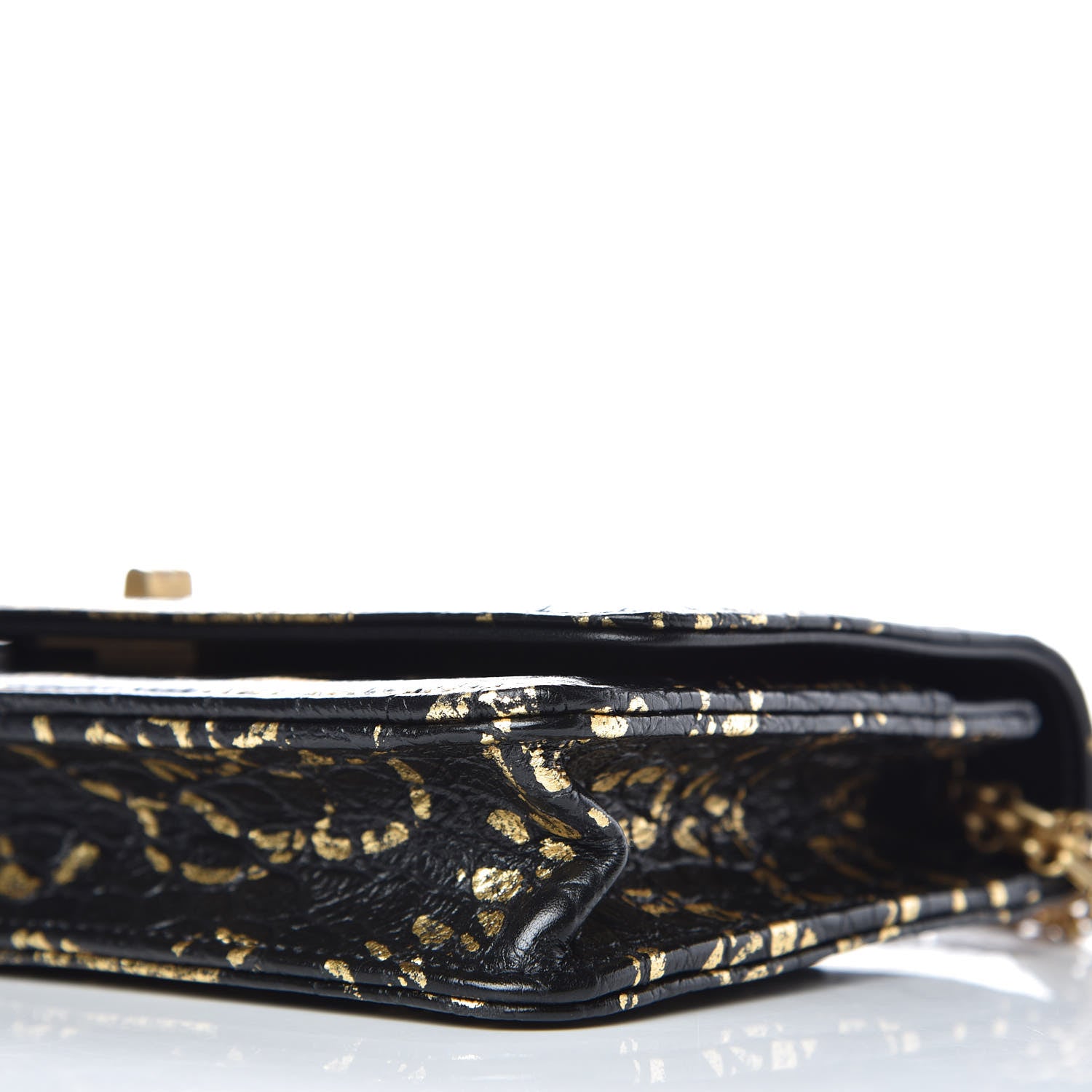 Chanel Calfskin Crocodile Embossed Graffiti 2.55 Cocodile Reissue Wallet On Chain WOC Black Gold 10 of 13