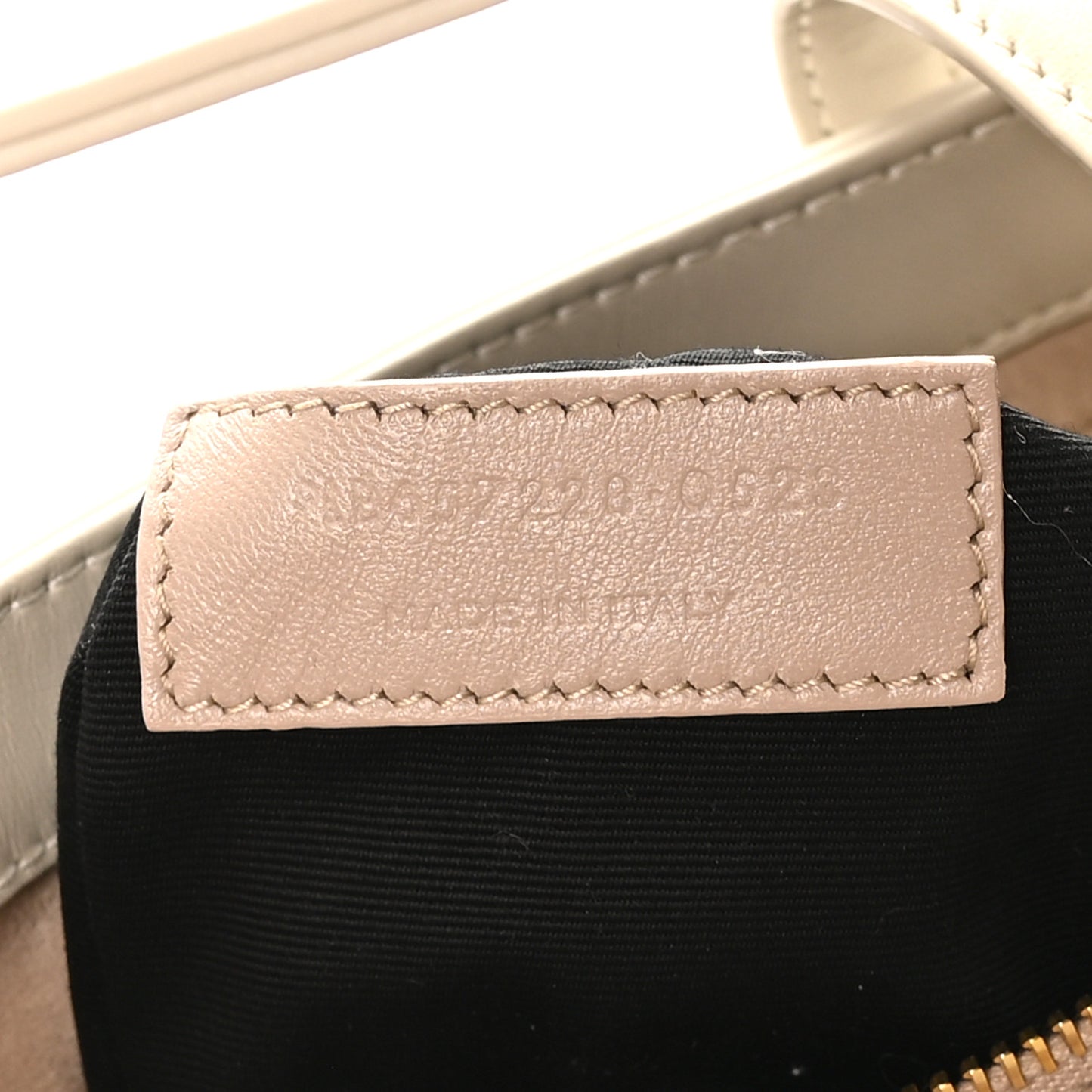 Smooth Calfskin Le 5 A 7 Hobo Crema Soft