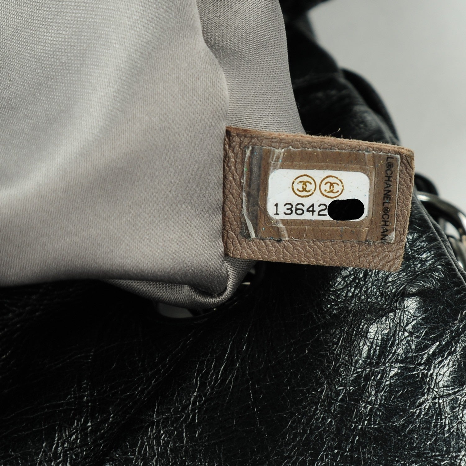 Chanel Glazed Calfskin Twisted Maxi Flap Black 7 of 7