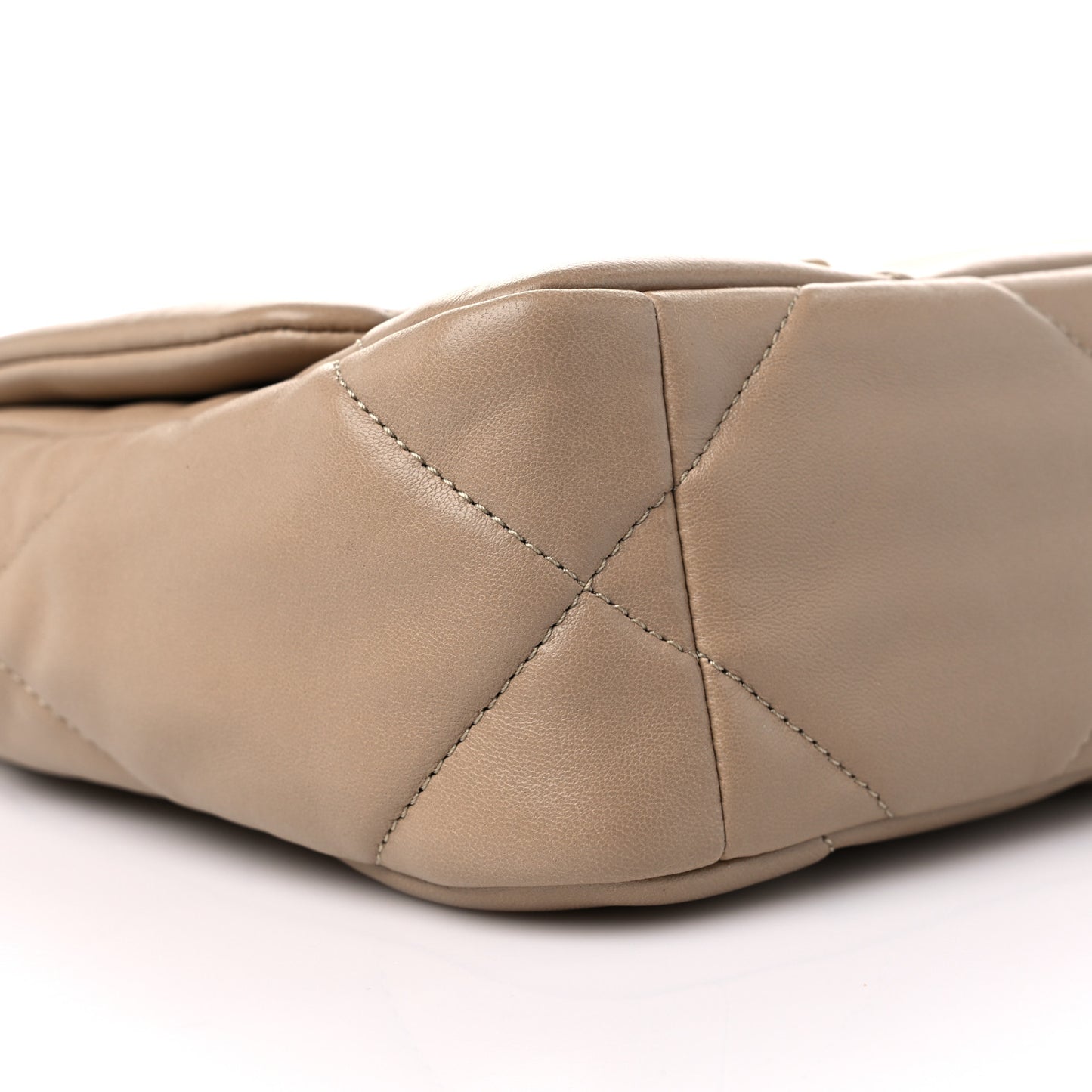 Lambskin Quilted Medium Chanel 19 Flap Dark Beige