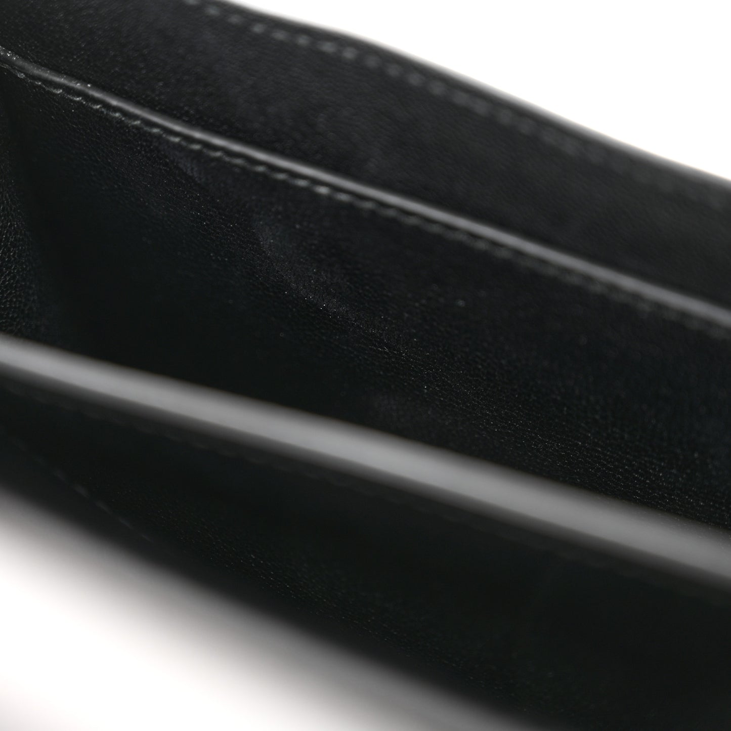 City Calf Saffiano Cahier Bag Black