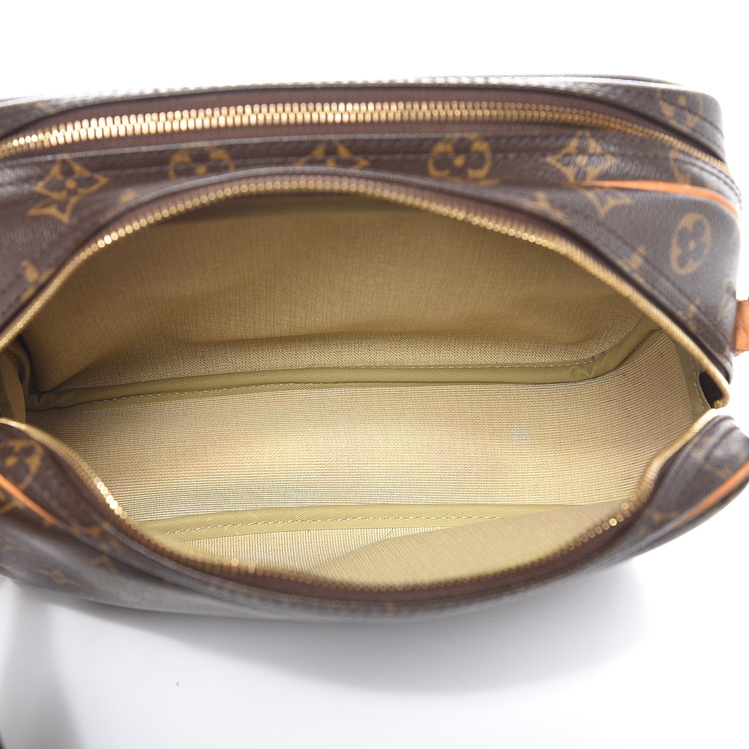 Louis Vuitton Monogram Reporter PM 5 of 15