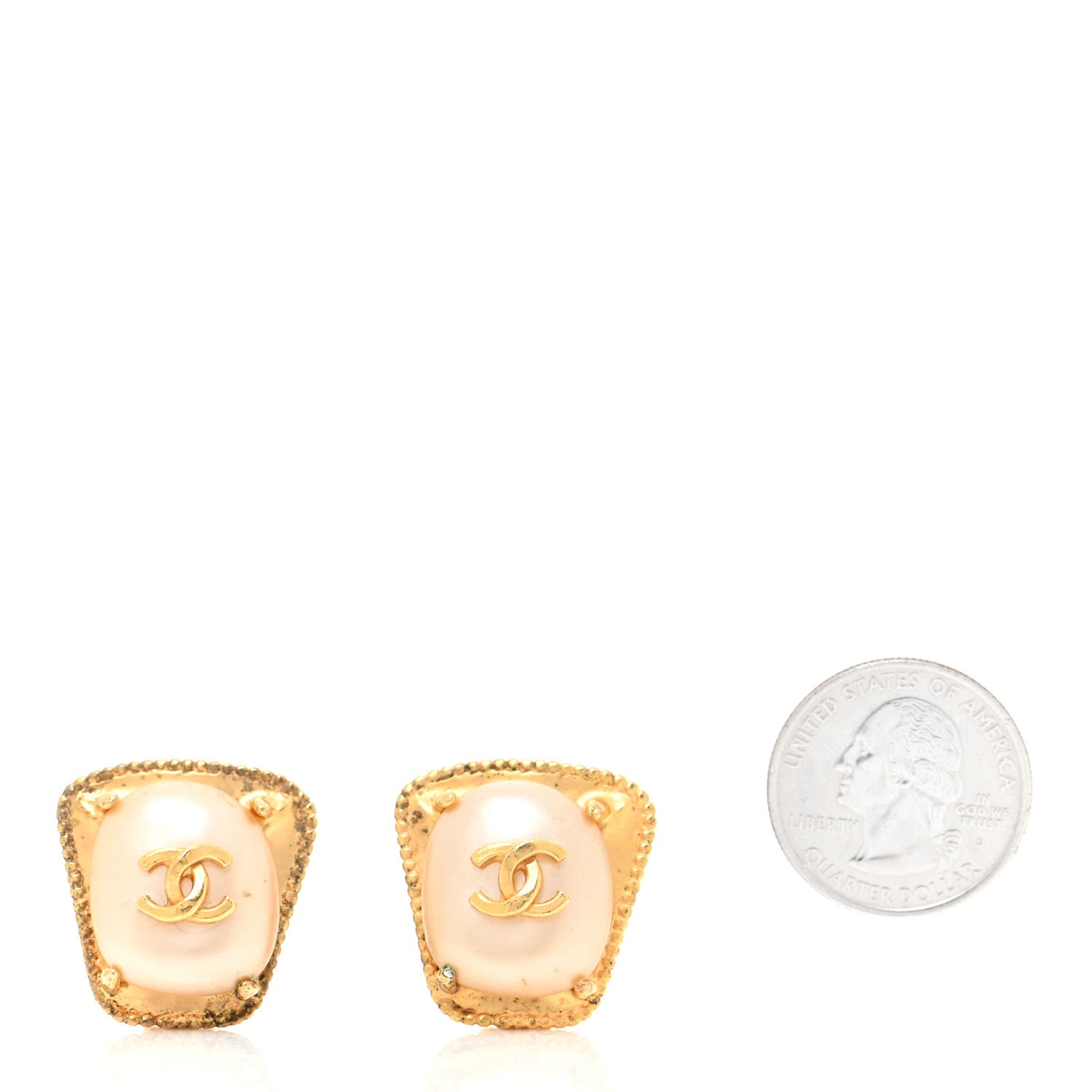 Chanel Pearl CC Clip On Earrings Gold 2 of 6