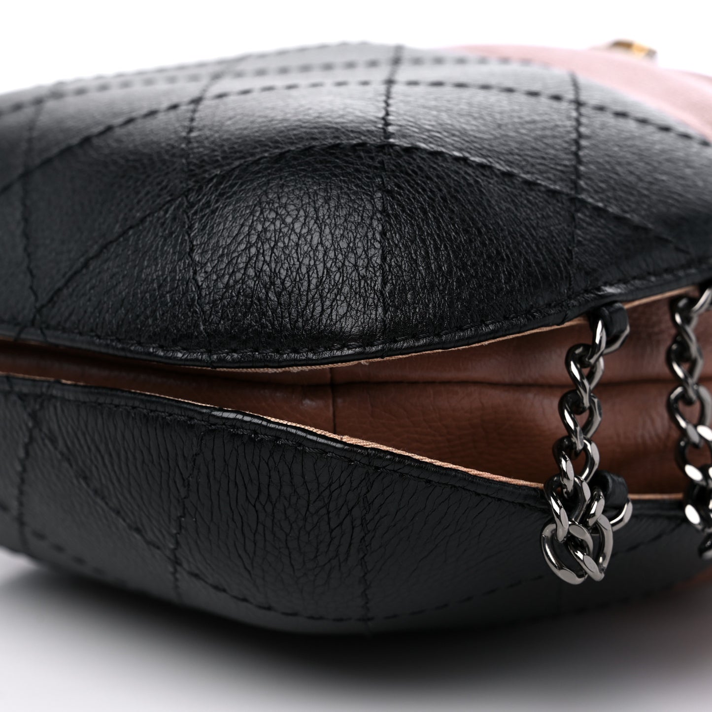 Calfskin Quilted Small Gabrielle Bucket Beige Black