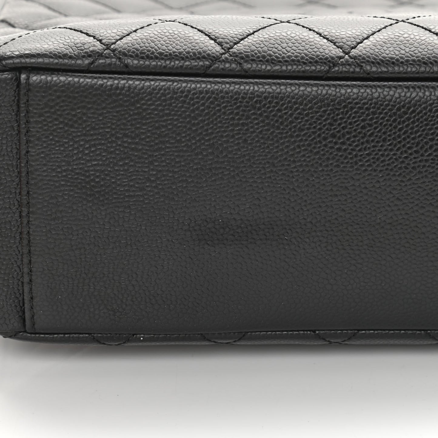 Caviar Quilted Vertical Grand Shopping Tote GST Black