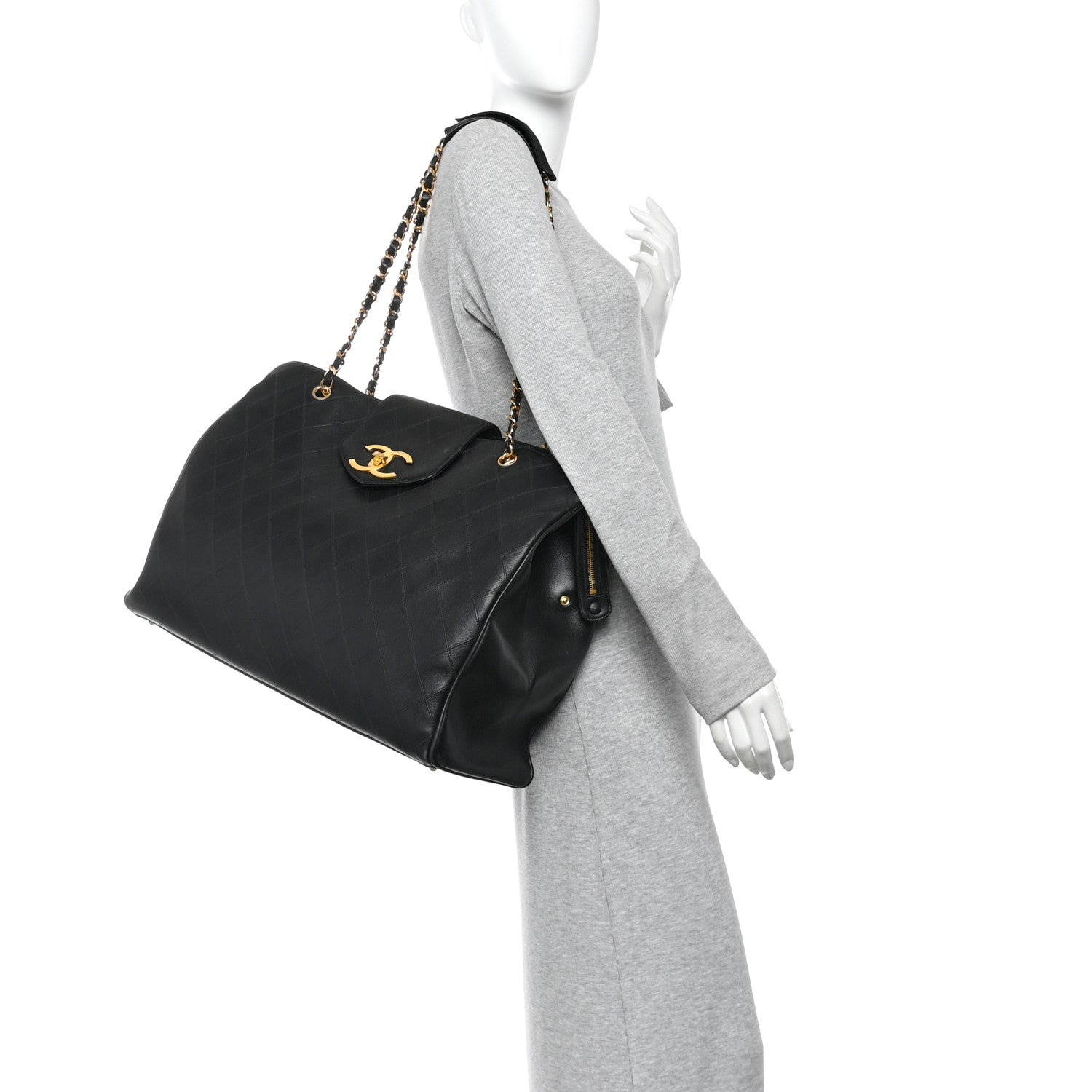 Chanel Calfskin Stitched XL Weekender Black 1895875 – FASHIONPHILE