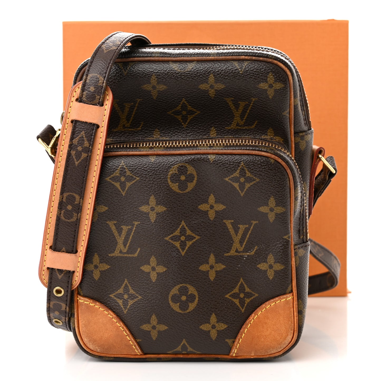 Monogram Amazone
