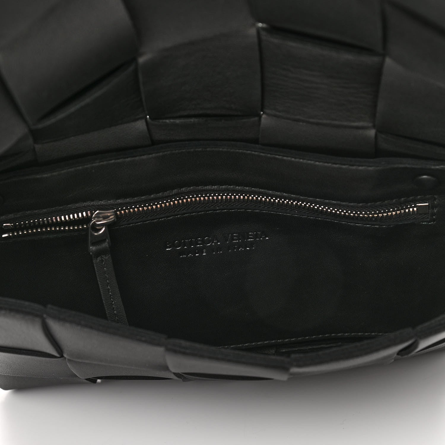 Bottega Veneta Lambskin Maxi Intrecciato Cassette Crossbody Bag Black 5 of 9