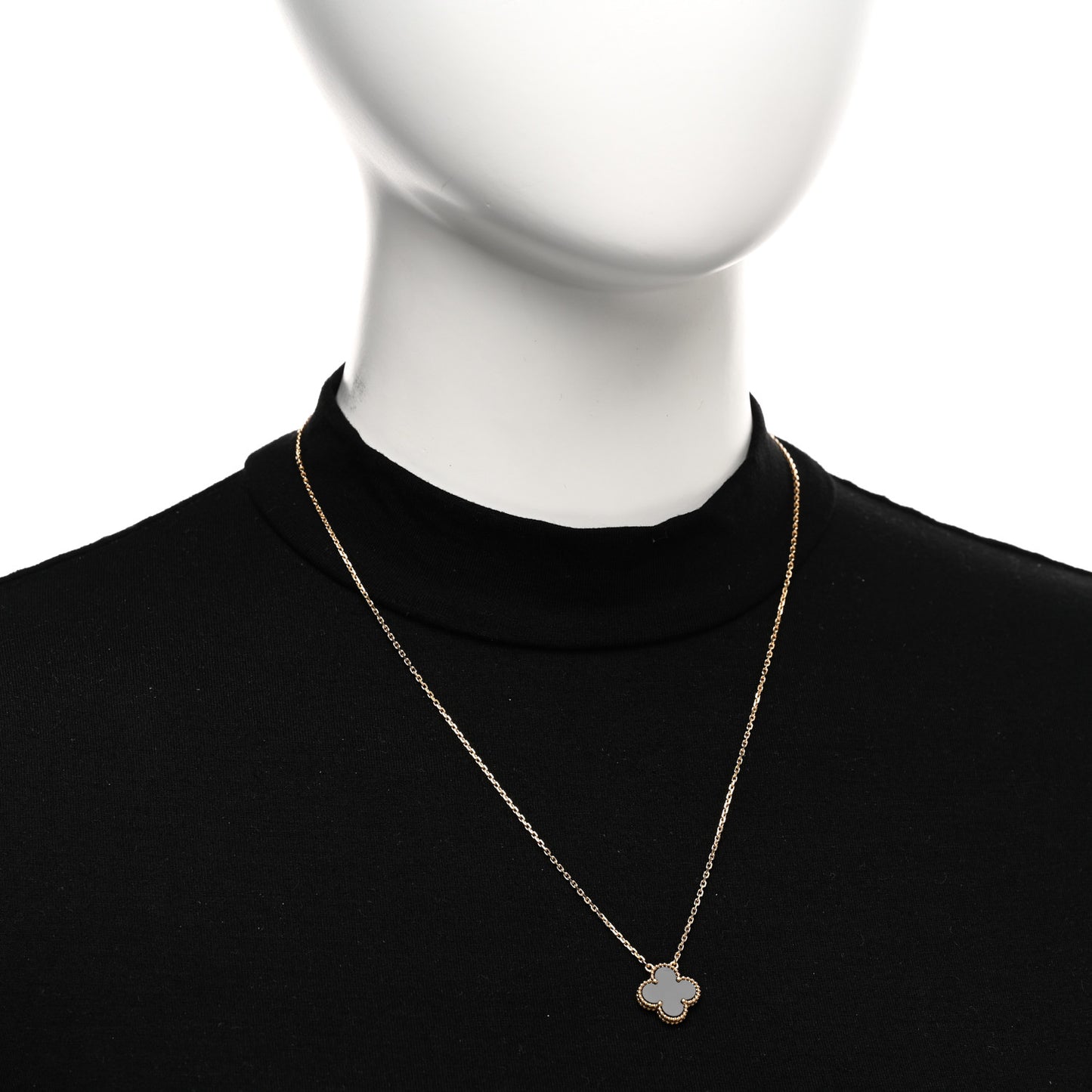 18K Yellow Gold Black Onyx Vintage Alhambra Pendant Necklace