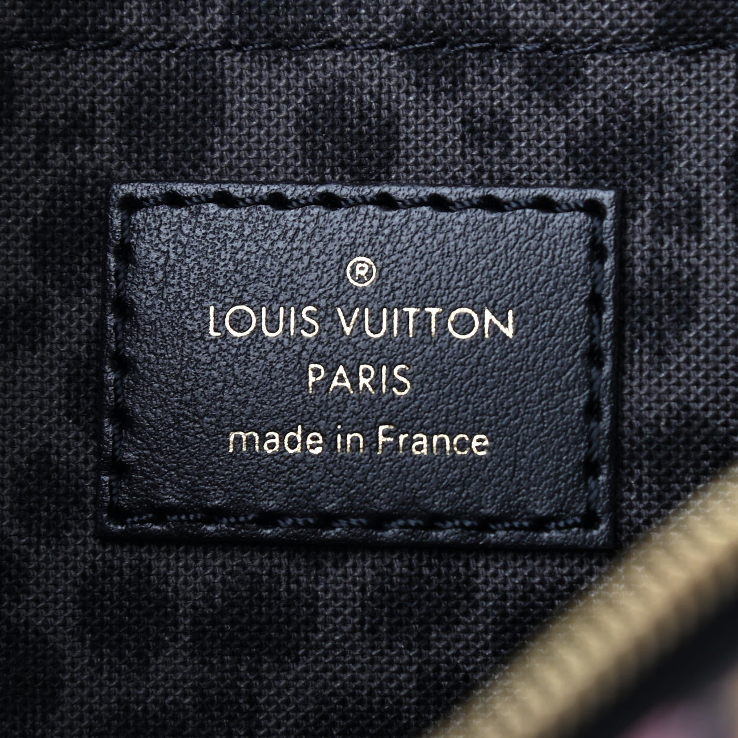 Louis Vuitton Monogram Giant Wild At Heart Neverfull MM Pochette Black 6 of 6