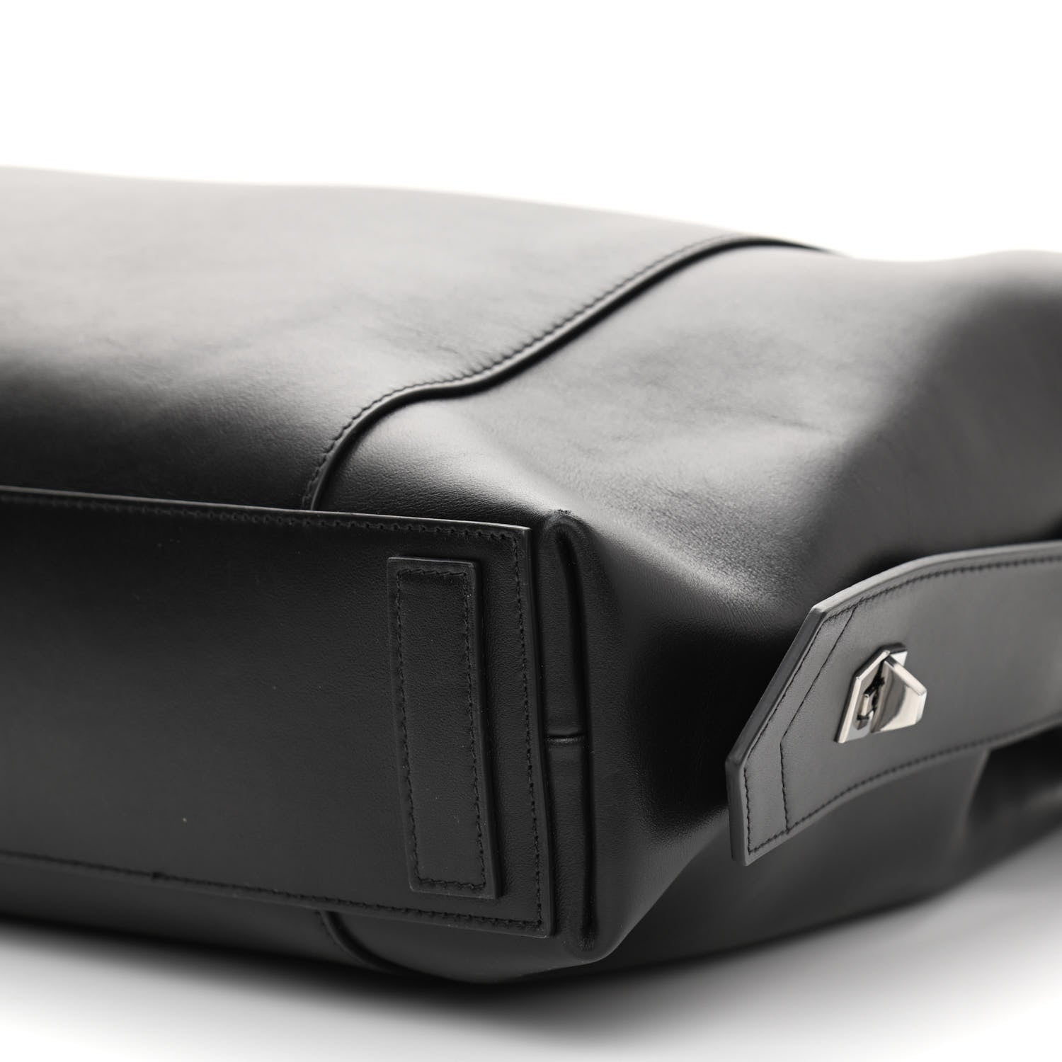 Givenchy Smooth Calfskin Medium Soft Antigona Black 9 of 9