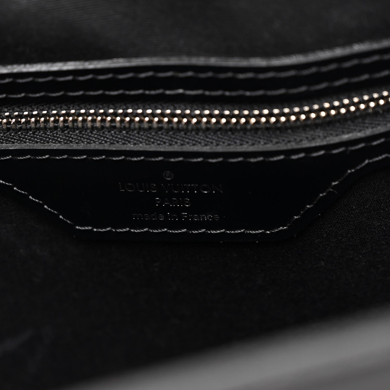Louis Vuitton Epi Brea GM Black 6 of 9