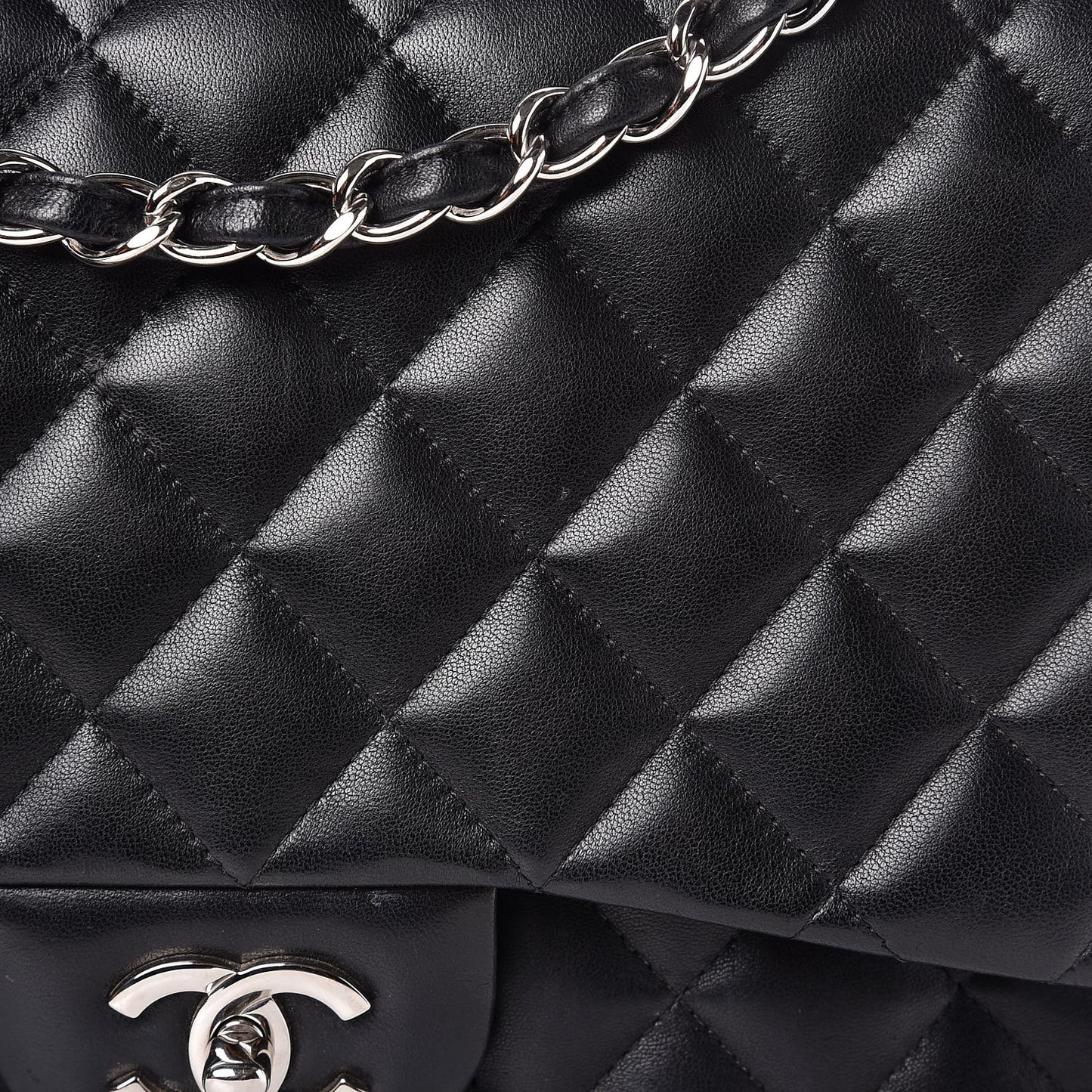 Lambskin Quilted Jumbo Single Flap Black