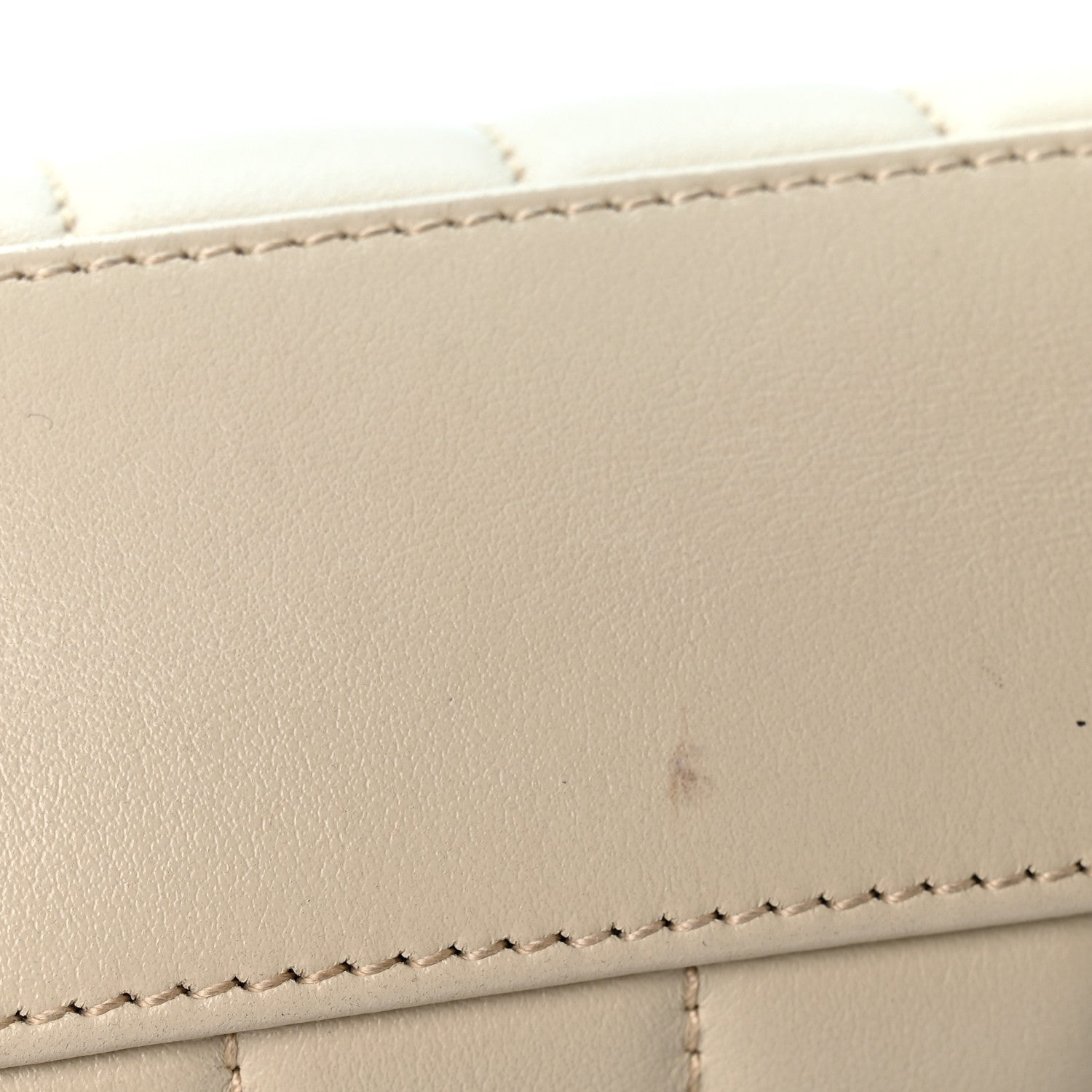 Saint Laurent Calfskin Y Quilted Monogram Toy Loulou Crossbody Bag Blanc Vintage 10 of 10