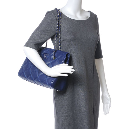 Chanel Lambskin Hamptons Large Shopping Bag Dark Blue 2 of 7