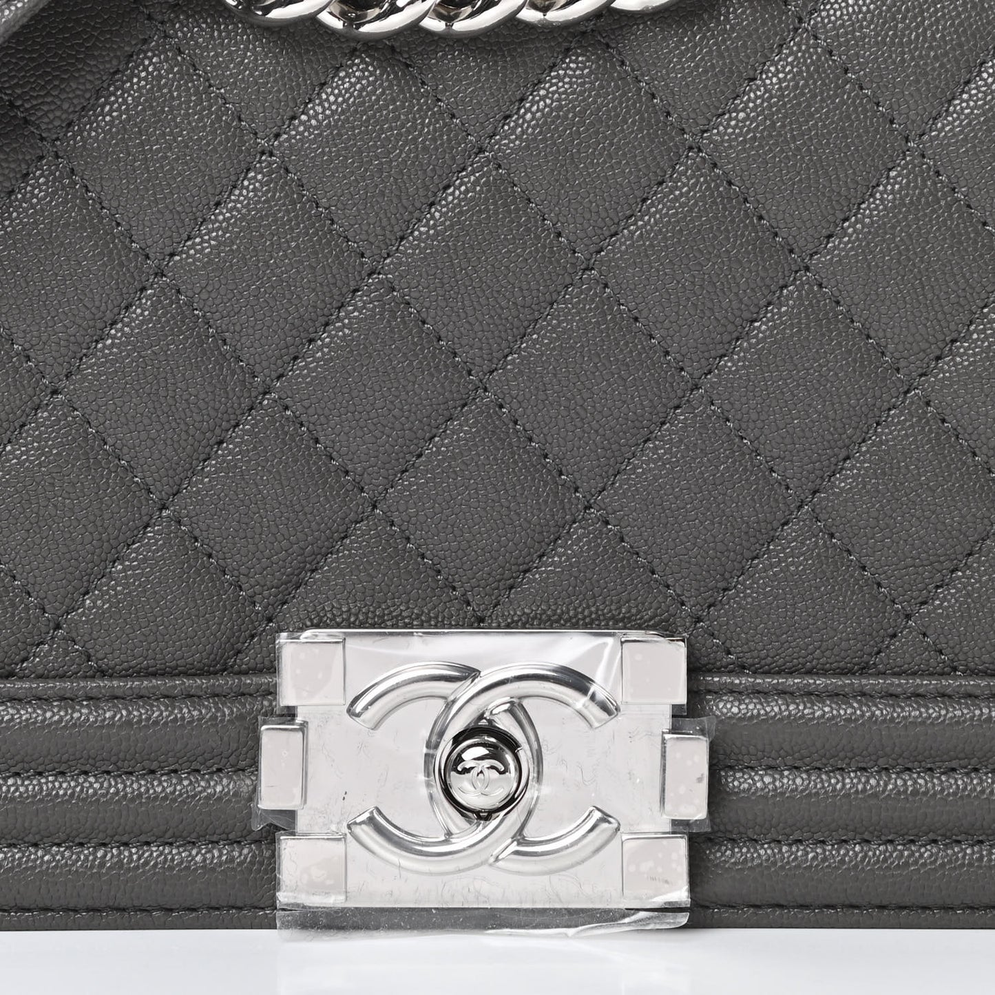 Caviar Quilted Medium Boy Flap Grey