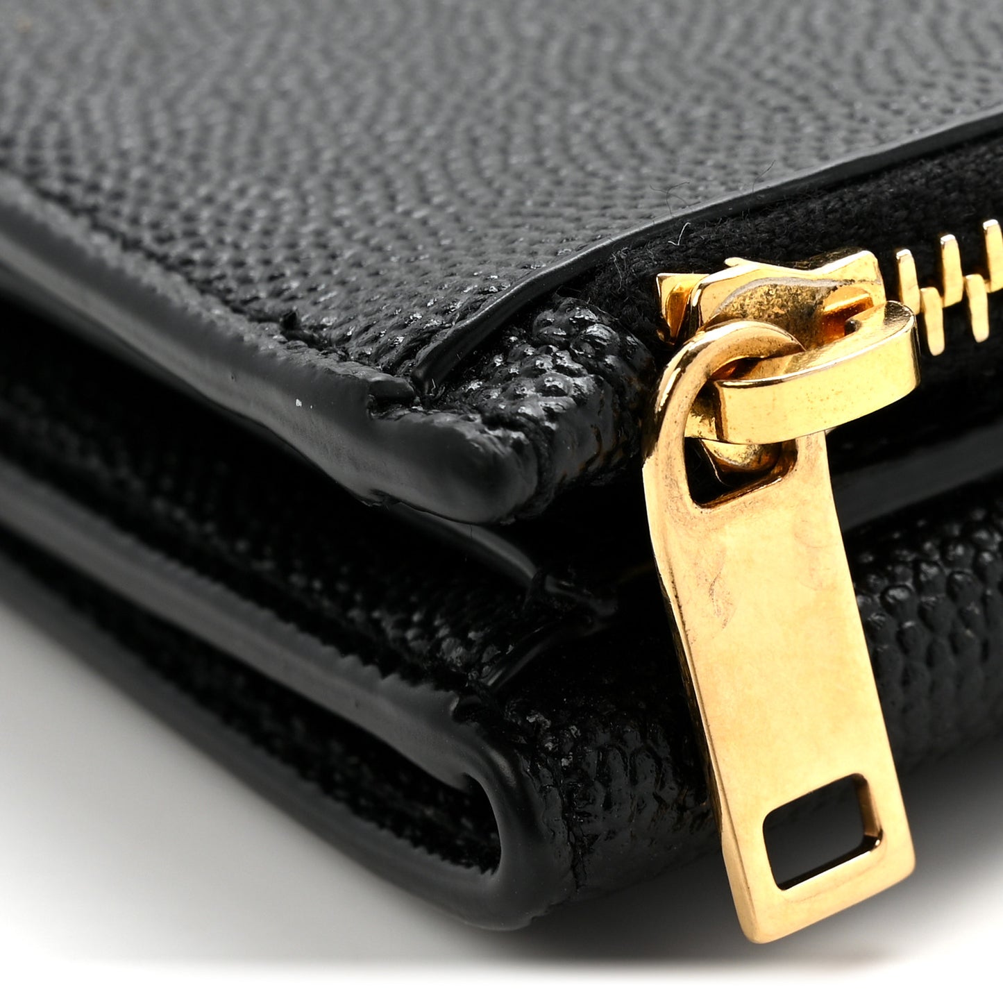Grain De Poudre Monogram Bi-Fold Wallet Black
