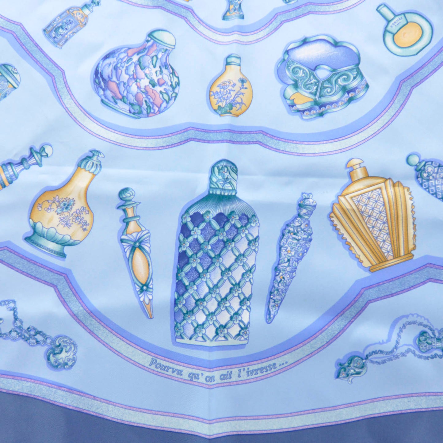 Silk Qu Importe Le Flacon Scarf 90 Bleu