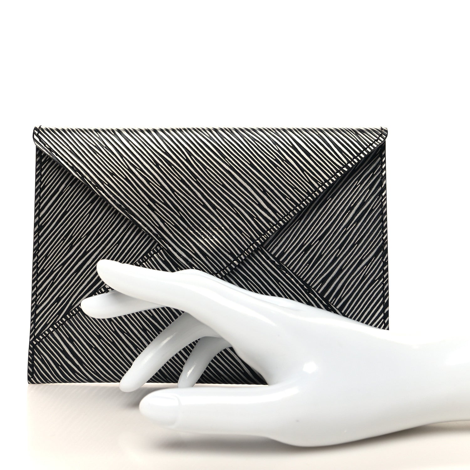Louis Vuitton Metallic Epi Medium Kirigami Pochette Insert Platine 2 of 7