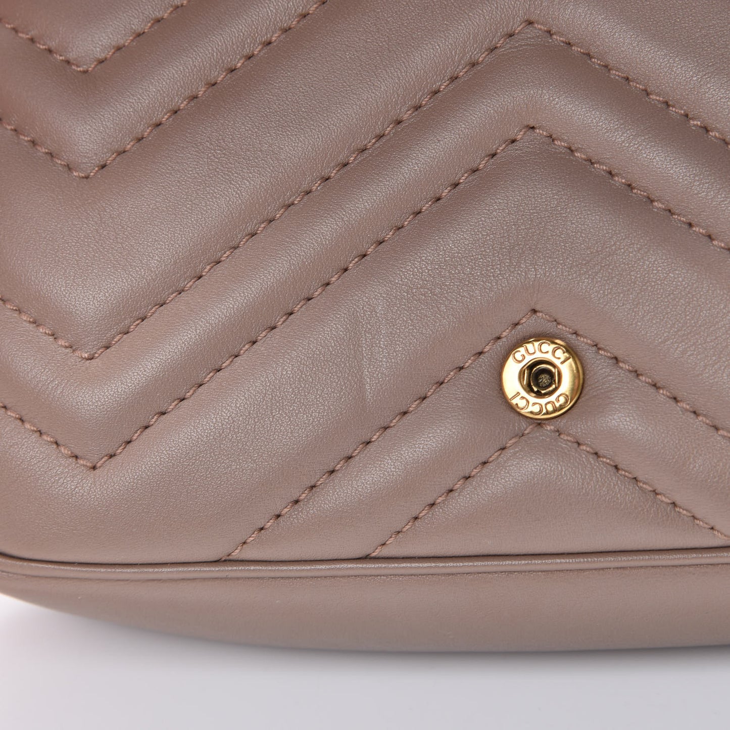 Calfskin Matelasse Super Mini GG Marmont Shoulder Bag Porcelain Rose